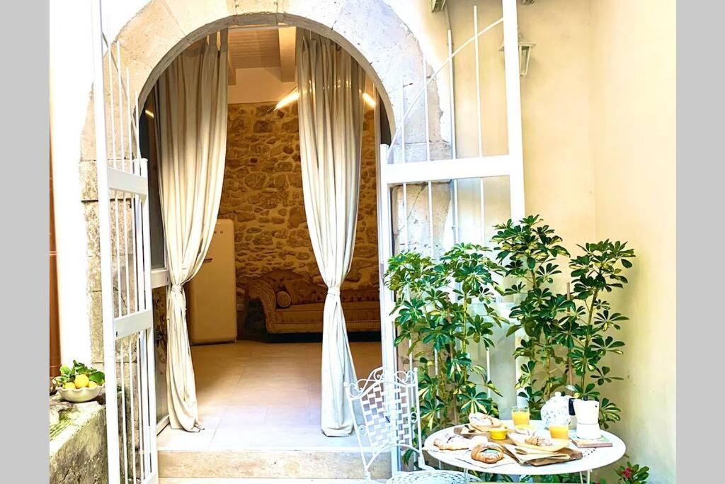 Lemon Suite Ortigia Syracuse Buitenkant foto